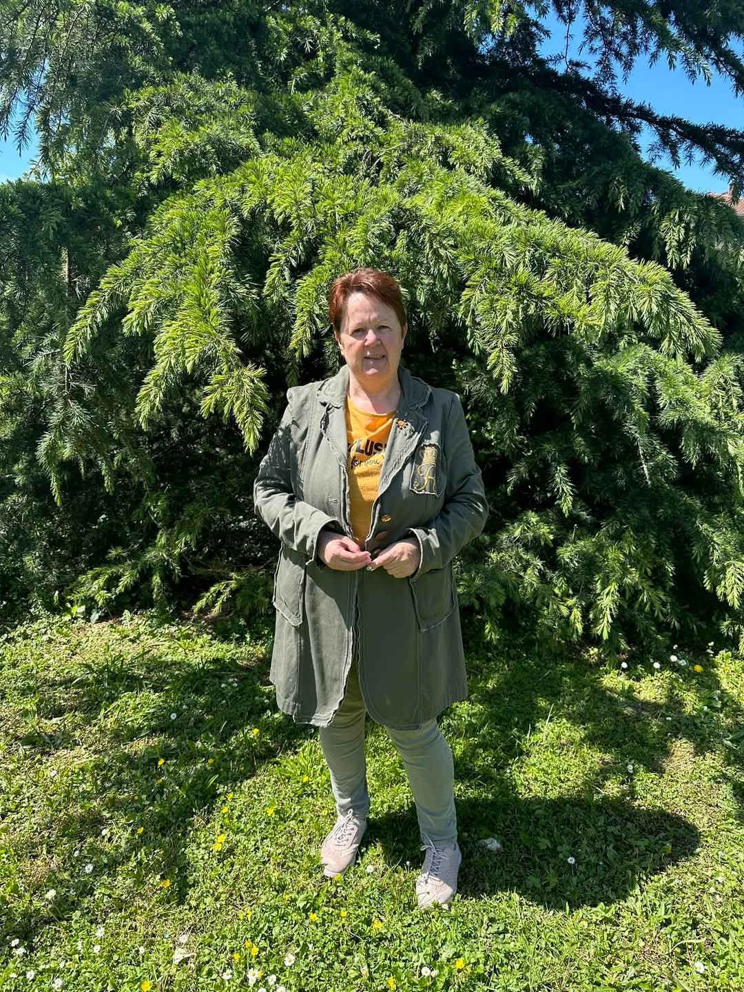 francoise amicale du bourg bouillon rives.jpg (377 KB)