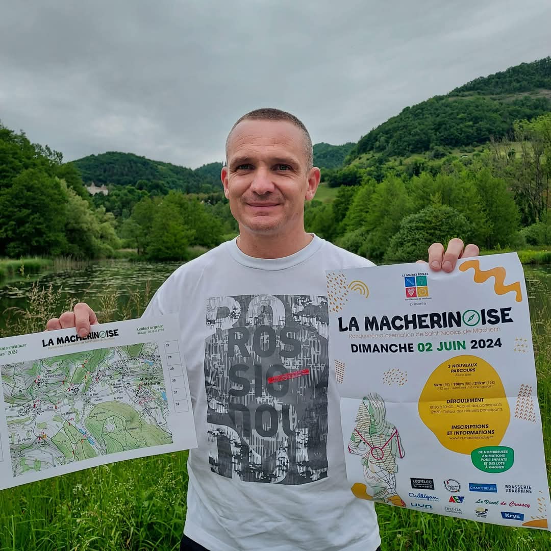 mickael sous des ecoles de saint nicolas de macherin la macherinoise.jpg (135 KB)